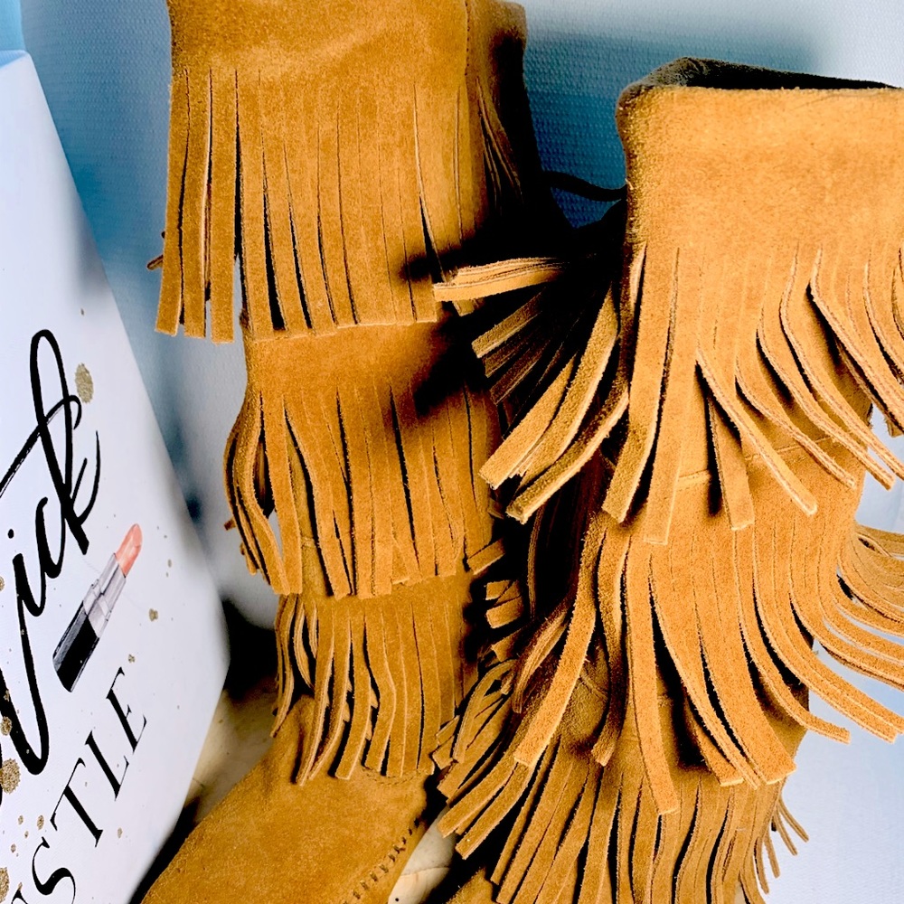 Minnetonka 3 Layer Fringe Suede Boho Sz 6M Boots - Picture 7 of 15